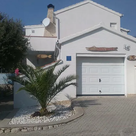 Appartment Eklis Mandre Exterior photo