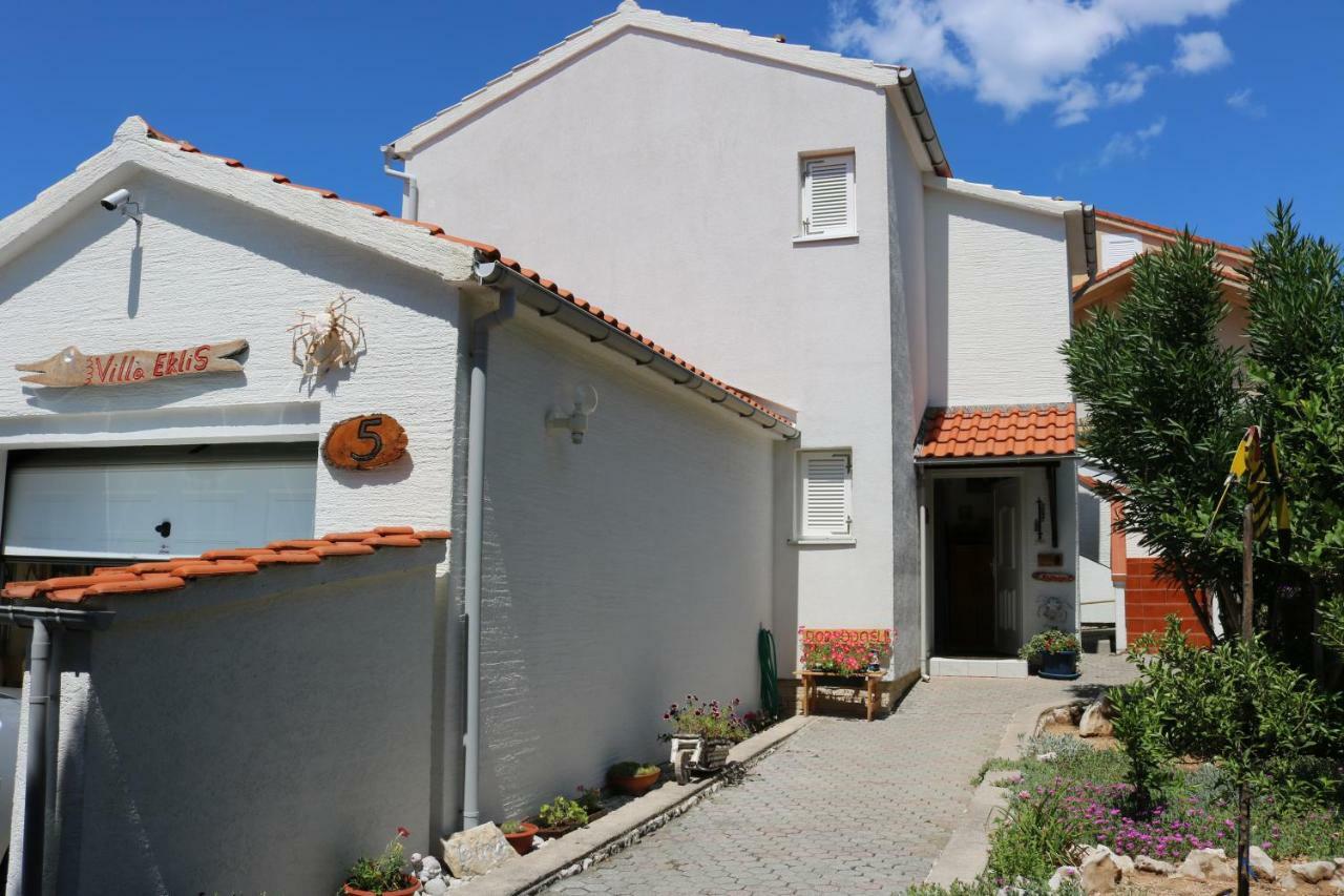 Apartment Eklis