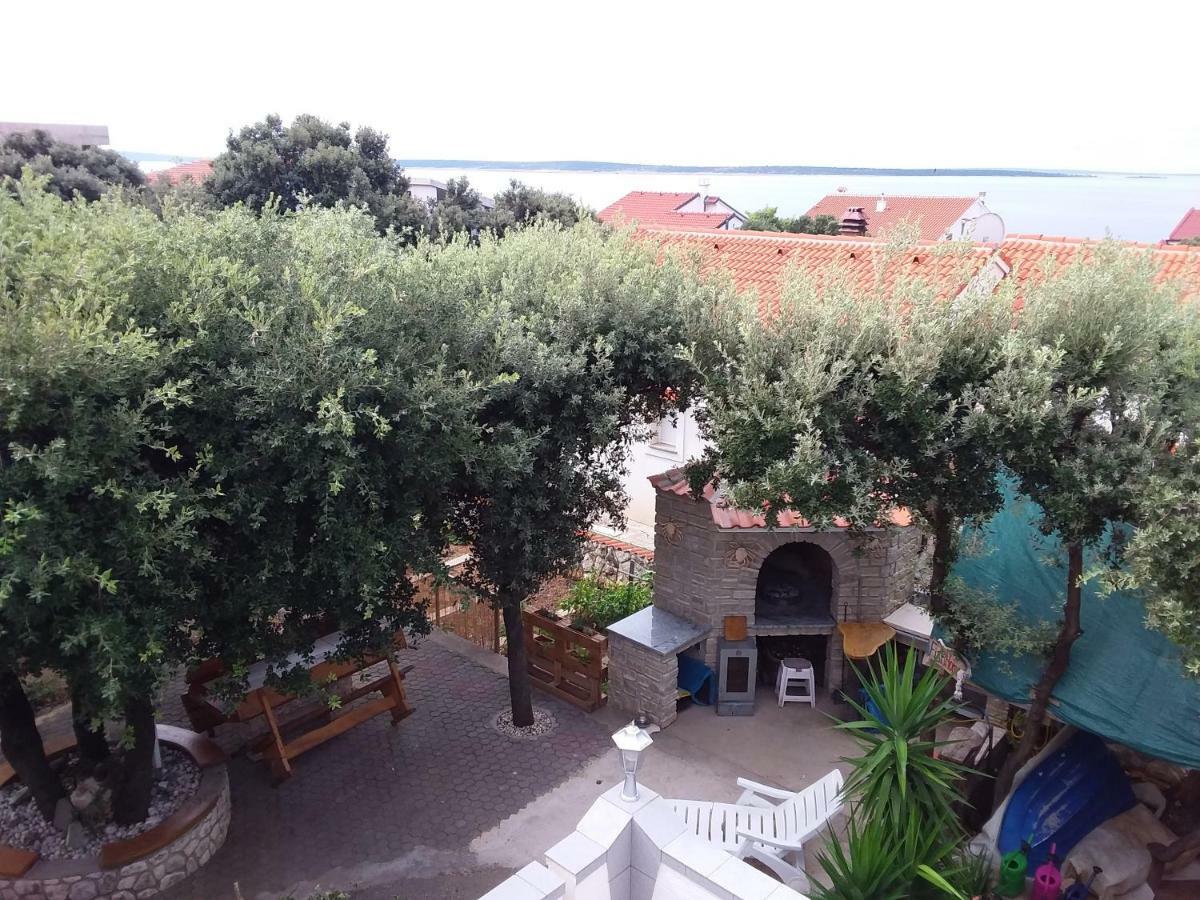 Eklis Apartma Mandre